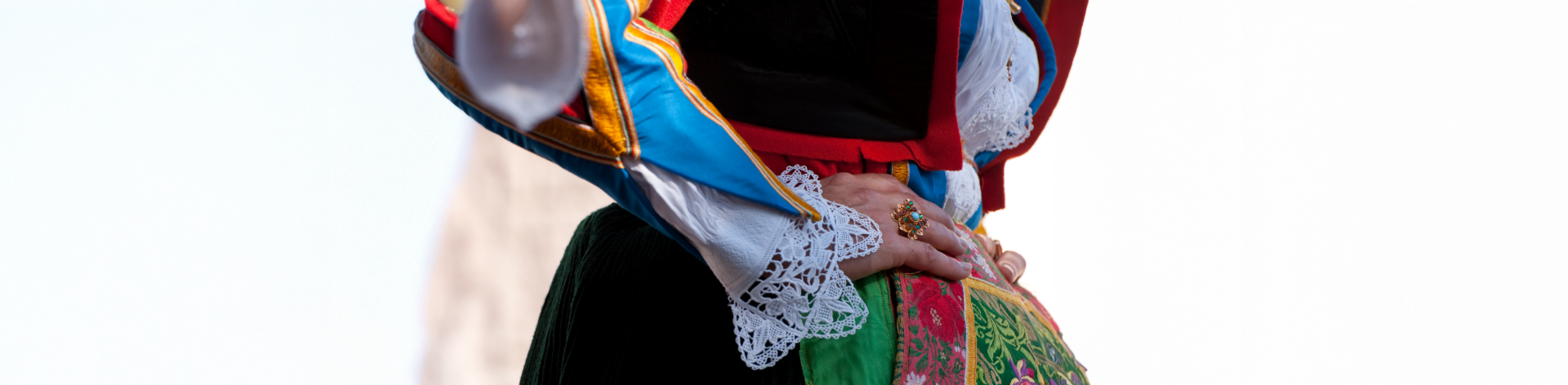 slider image slider_item_QXGjKB